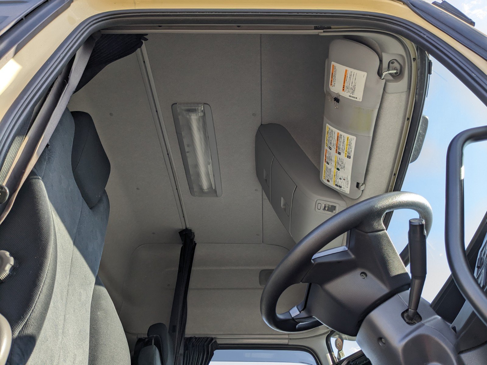 vehicle_image_20260403154124sKwrua8LqB.jpg
