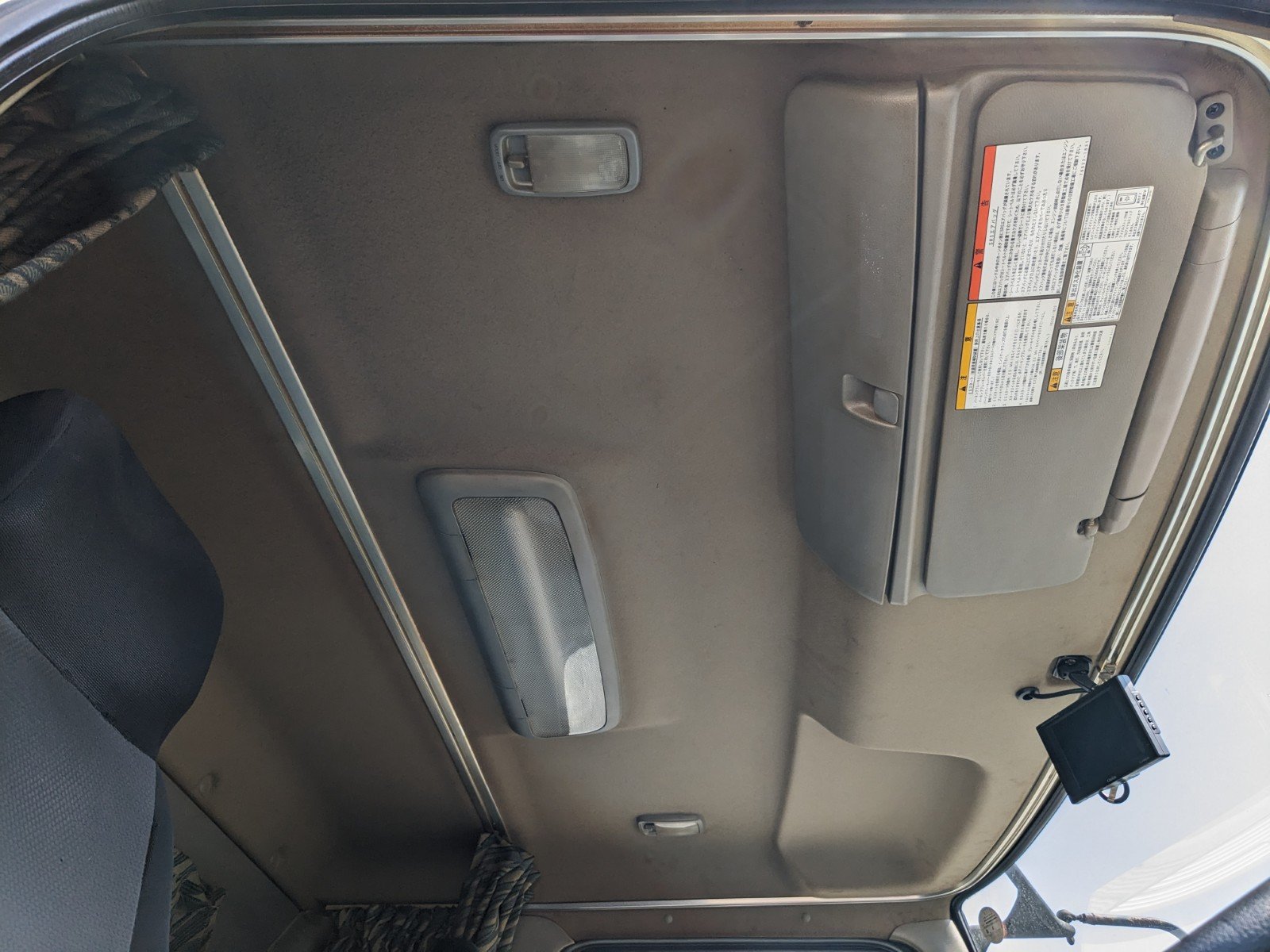 vehicle_image_20260415161905Nc6KCu8N1L.jpg