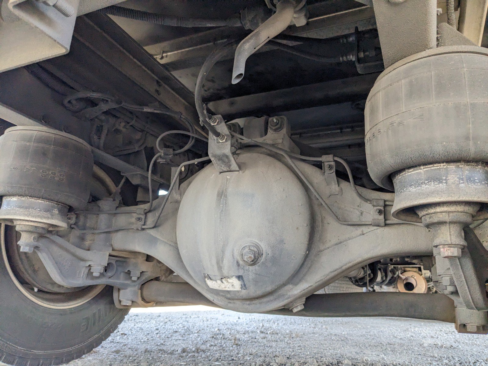 vehicle_image_20260415161905V7SQr8RH9y.jpg