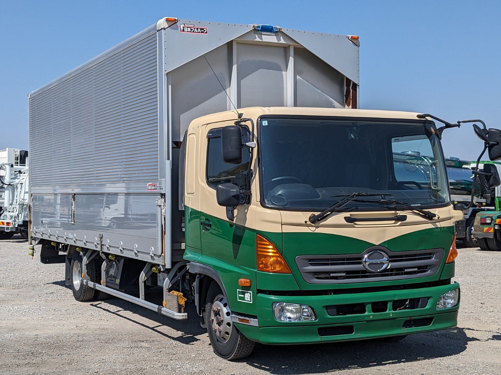 vehicle_image_20260415161905aszehFjJIo.jpg