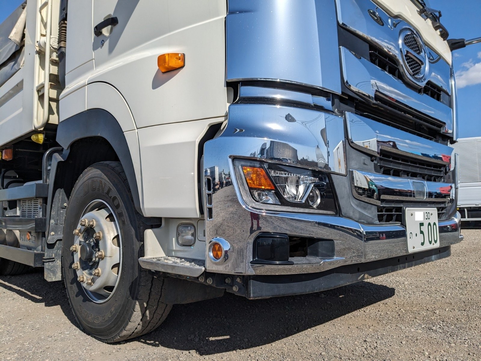 vehicle_image_20260403160800UmRpYlGqRH.jpg