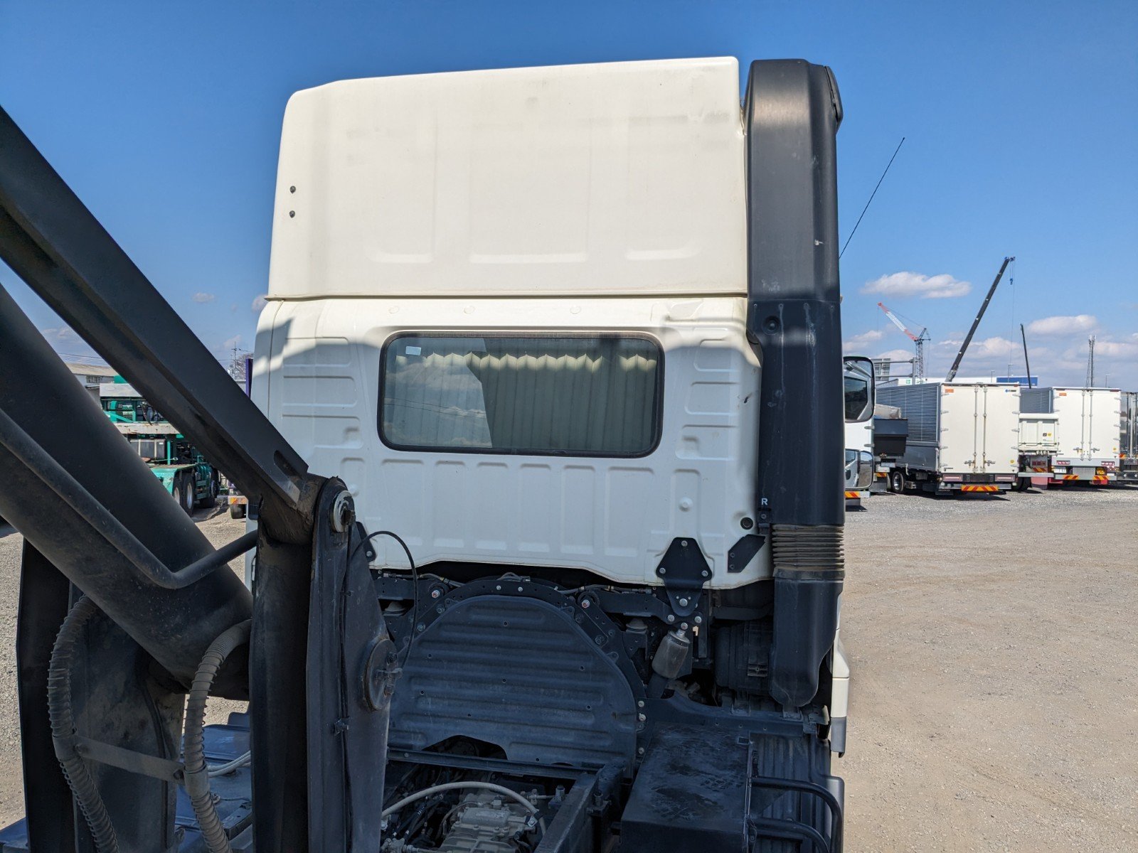 vehicle_image_20260410145949Bznhc5mdFu.jpg