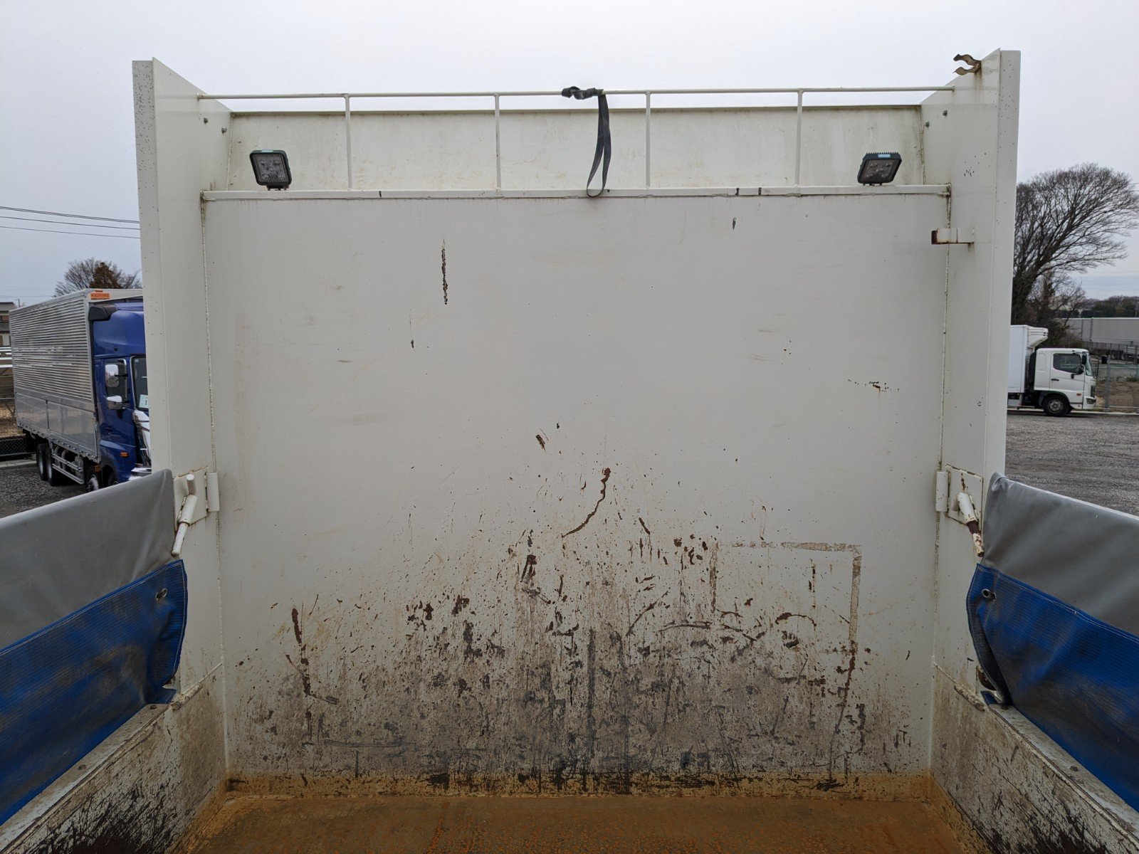 vehicle_image_20260410144704c4JHGvgPmG.jpg