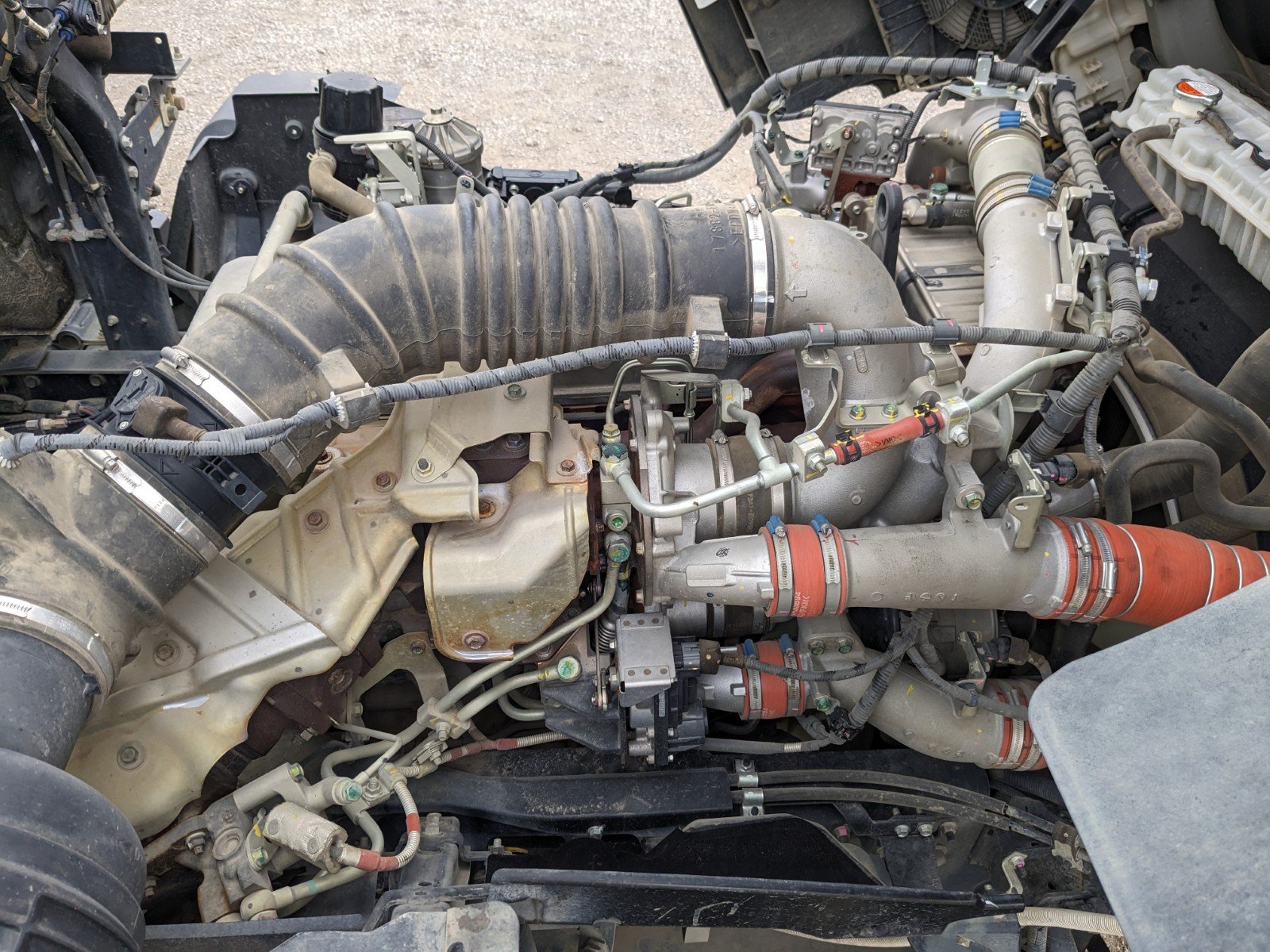vehicle_image_20260410144704iU9bcKVWkY.jpg