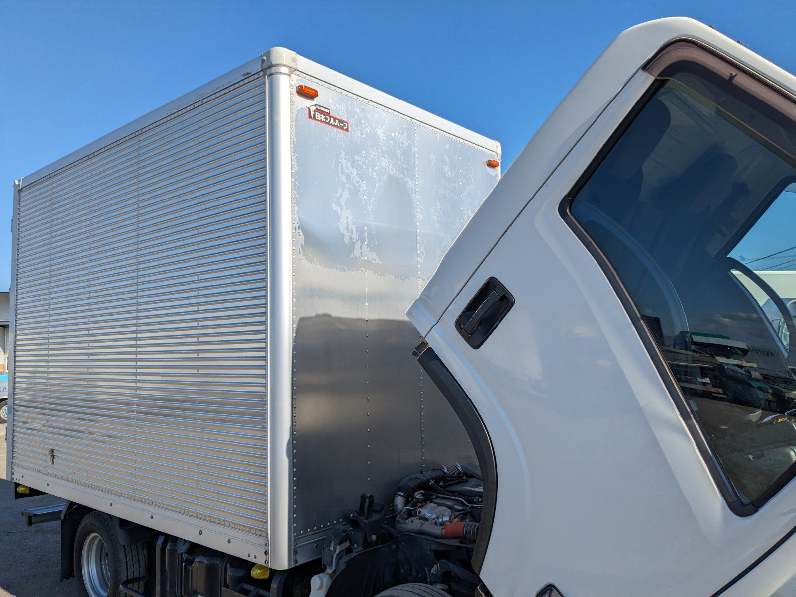 vehicle_image_20260316172358Mtc8KgRFcW.jpg