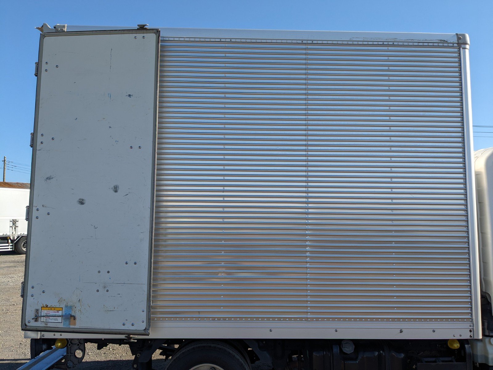 vehicle_image_20260316172358bu5SV4EcFj.jpg