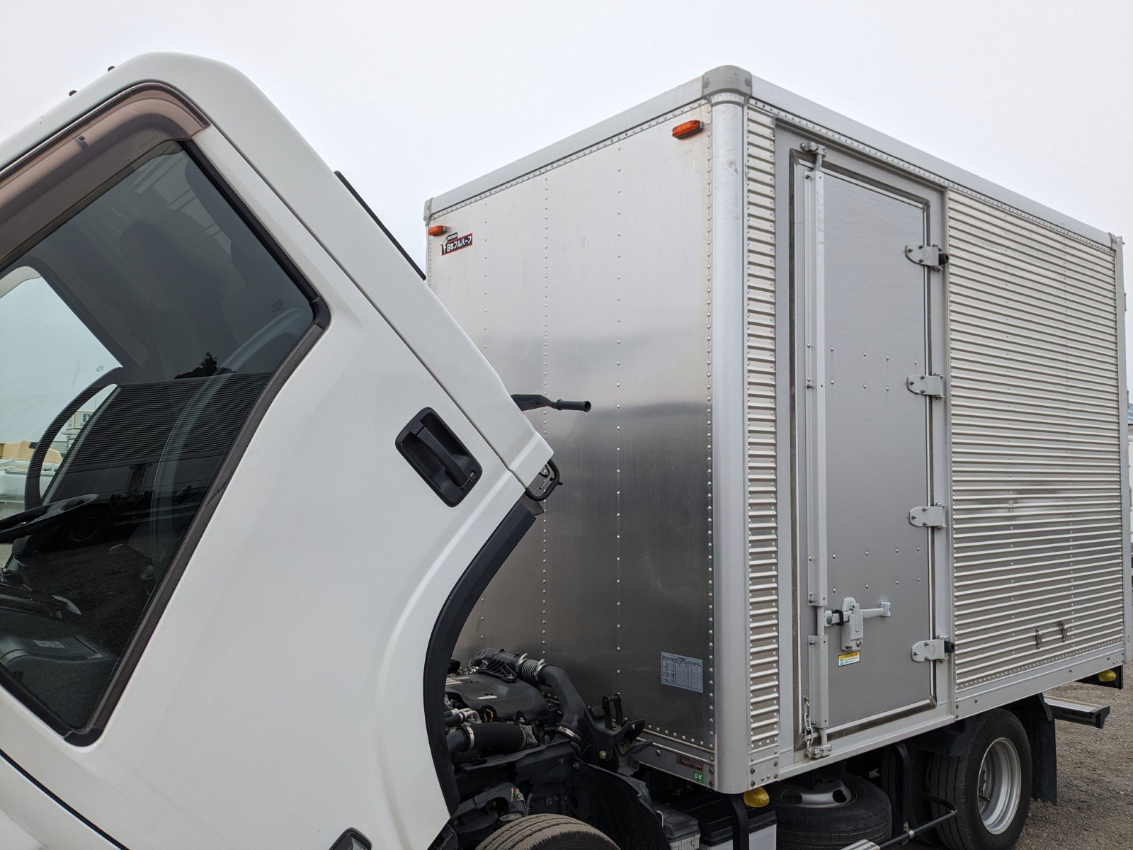vehicle_image_20260316163239LncCLX5xqS.jpg