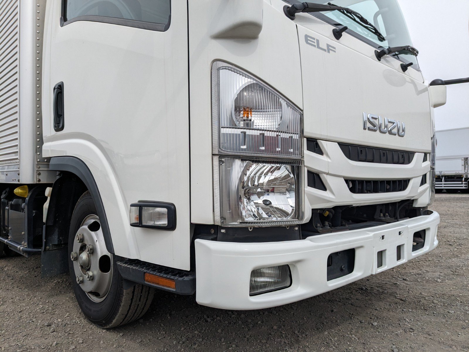 vehicle_image_20260316163239fZ3ssKWVb7.jpg