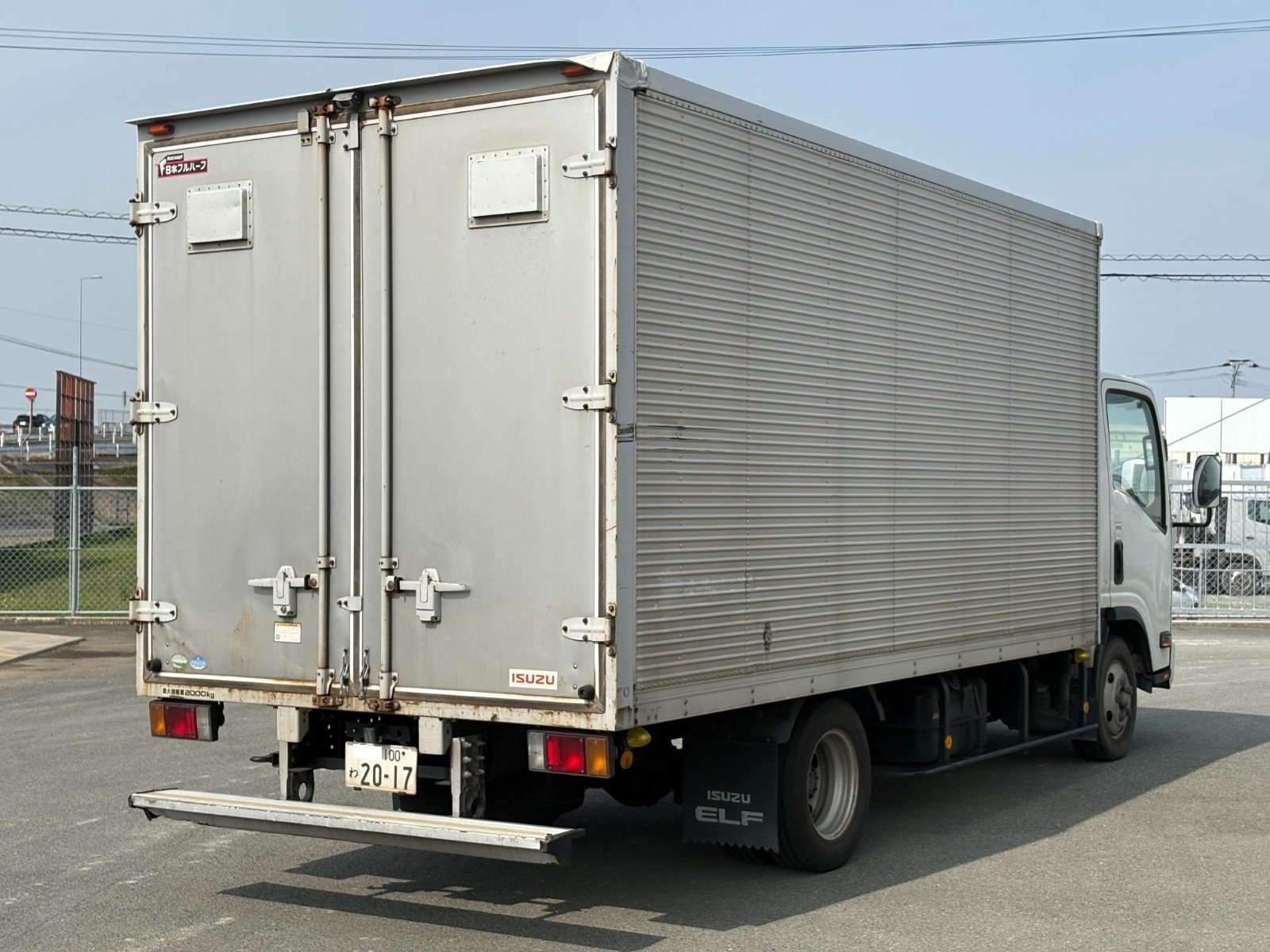 vehicle_image_2026033018562784htMfZ3Vj.jpg