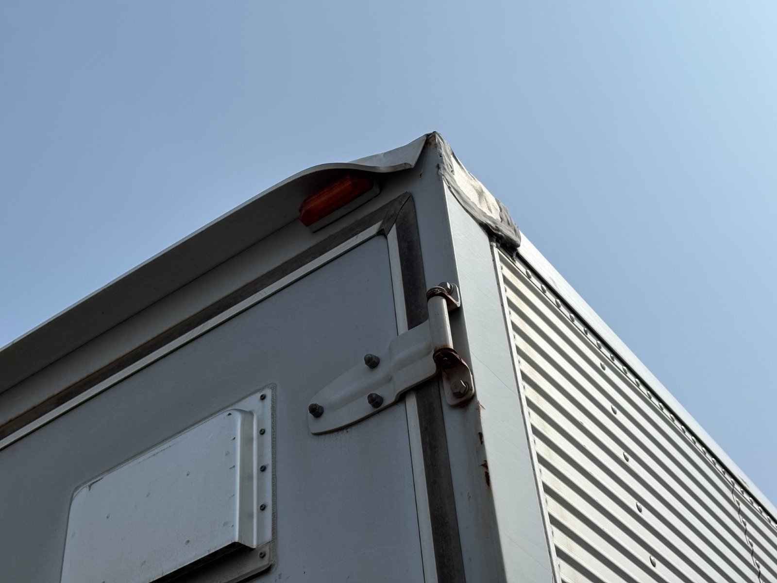 vehicle_image_20260330185627czZZr8TLvU.jpg