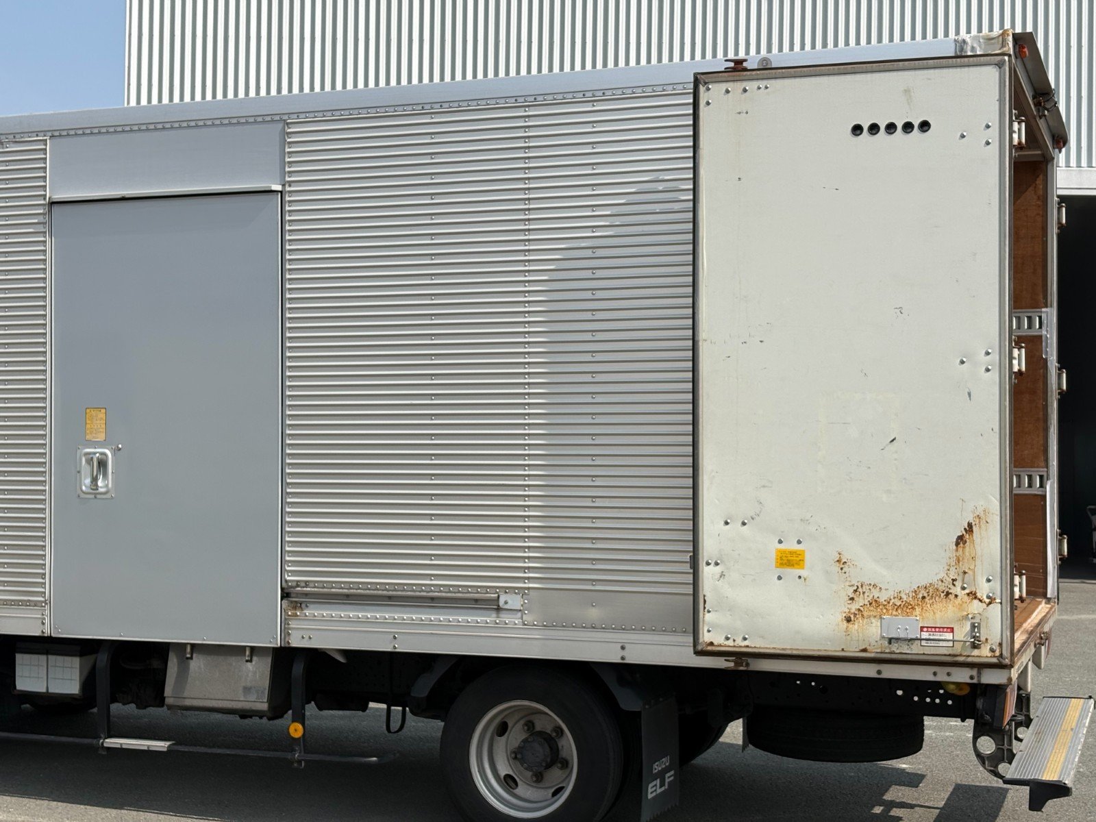 vehicle_image_20260330185627o0l0dTr2l1.jpg