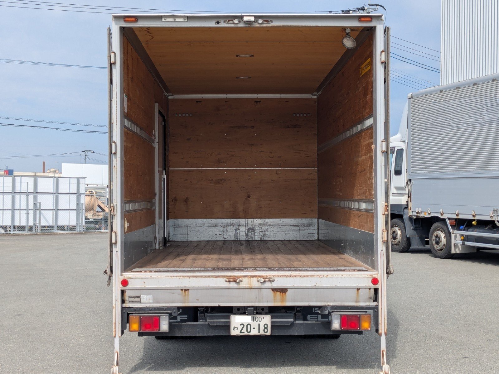 vehicle_image_20260326195137diUXbIFmaK.jpg