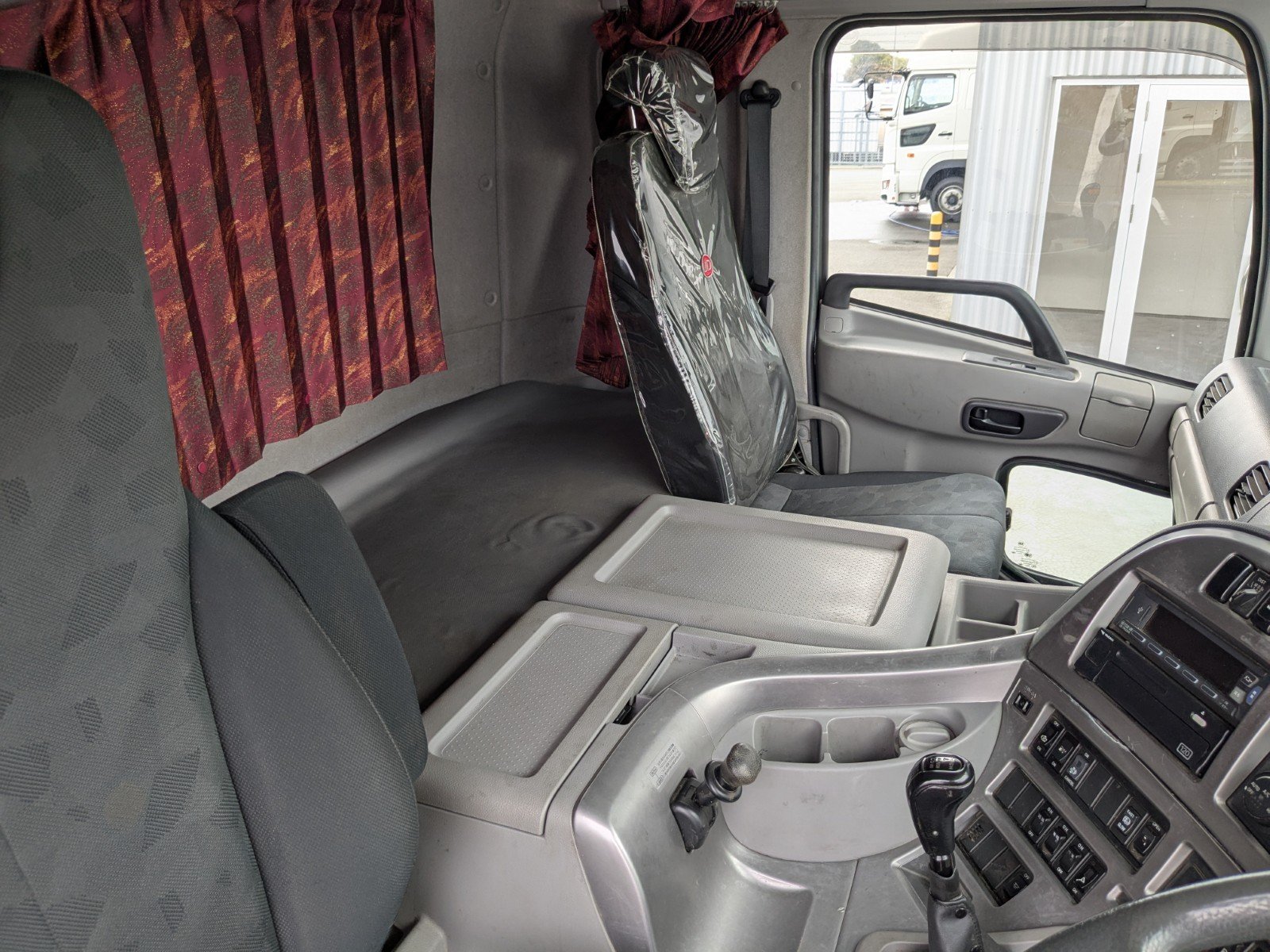 vehicle_image_202604041618018INHHFb4Hz.jpg