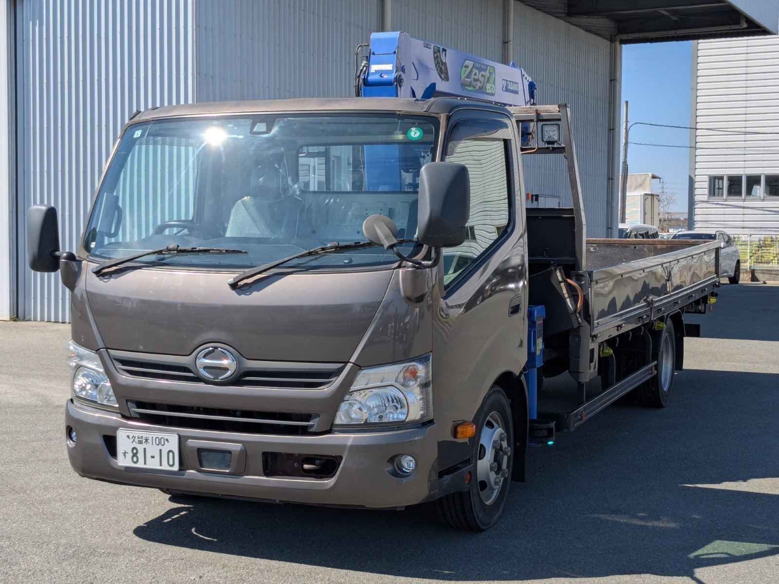 vehicle_image_20260409155611zNHvXhcTAG.jpg