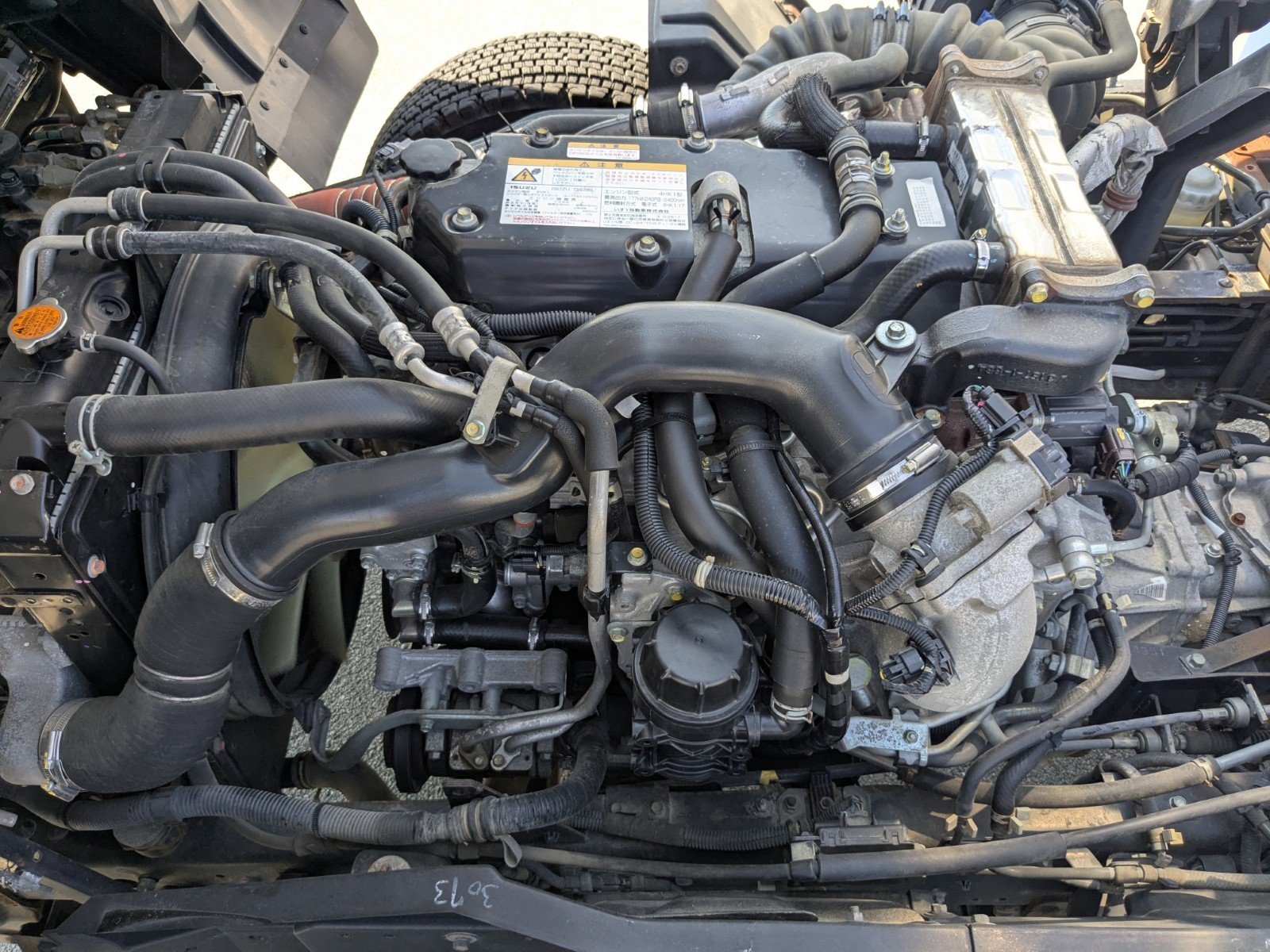vehicle_image_20260324184210AjXWAaI9lS.jpg