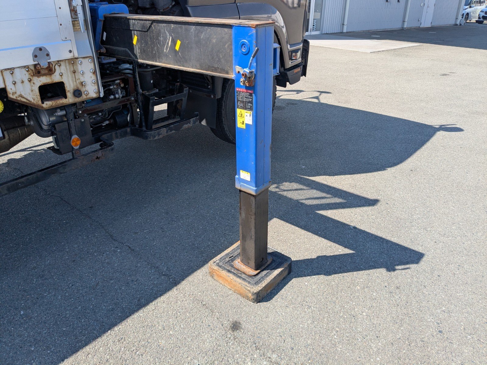 vehicle_image_20260324184210J9xyq5TcnY.jpg