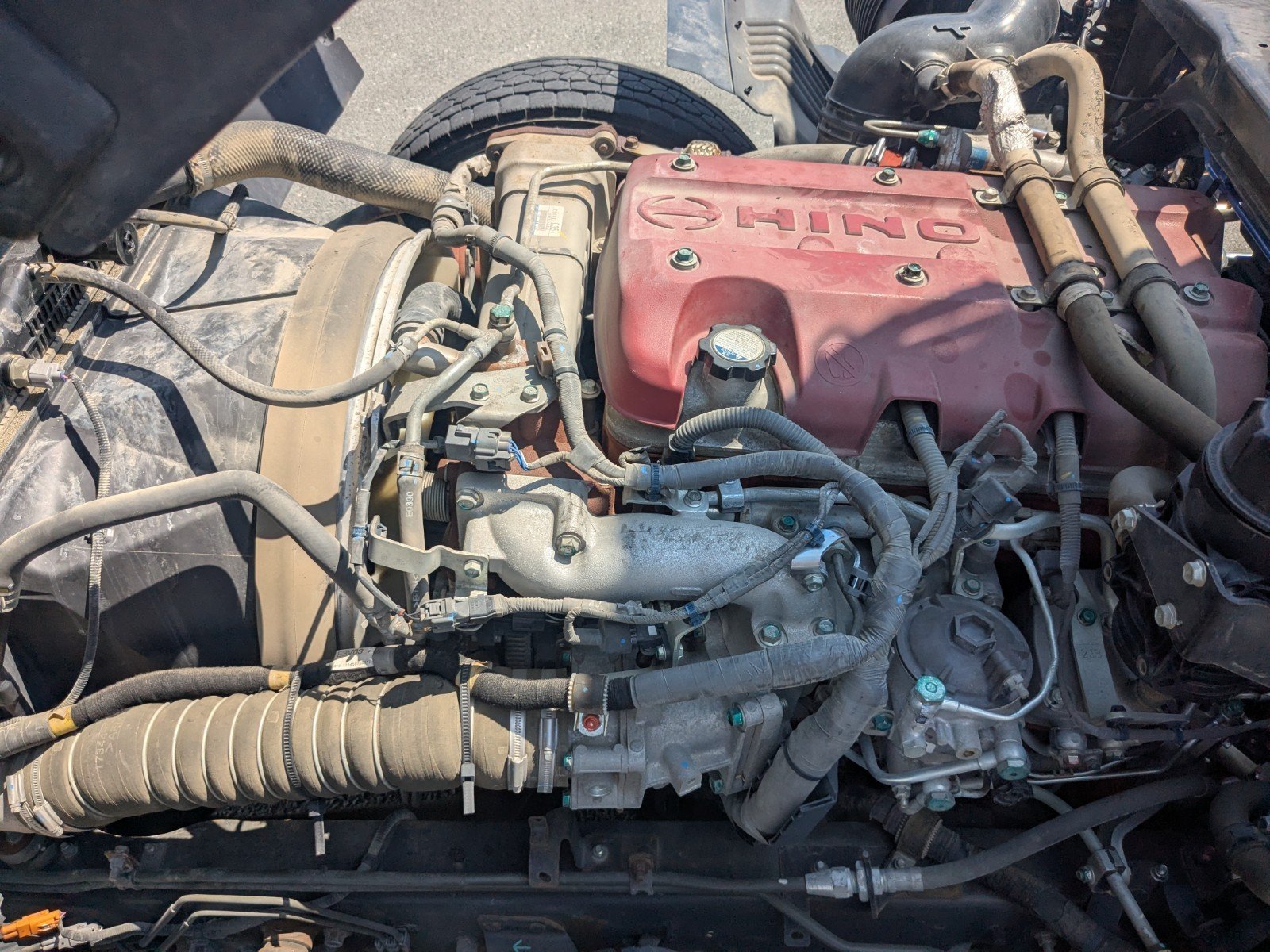 vehicle_image_20260515094122eHvCi7NORv.jpg