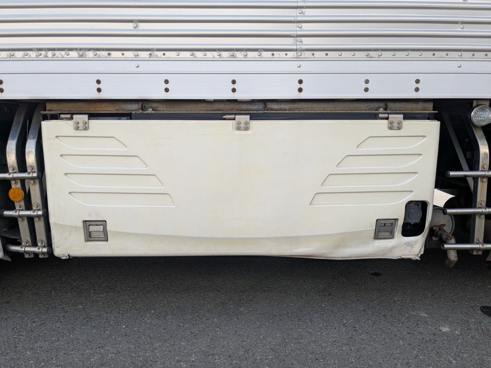 vehicle_image_202603231951013fJxxTwpLH.jpg