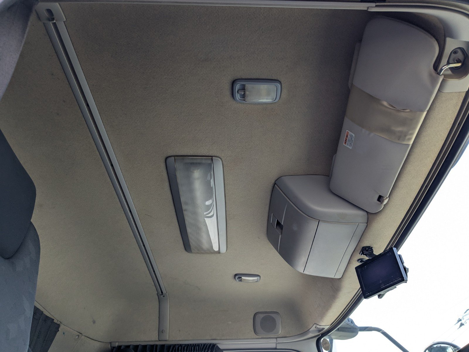 vehicle_image_20260323195101fsQBxlEguN.jpg