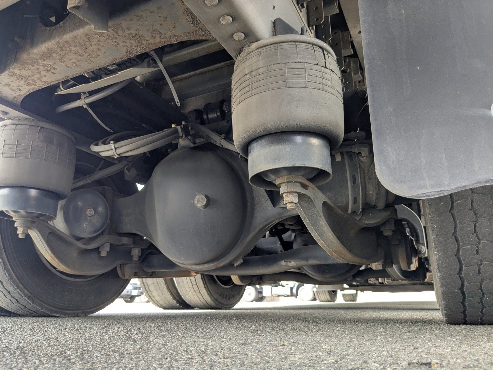 vehicle_image_20260323195101gO8GoqoxpW.jpg