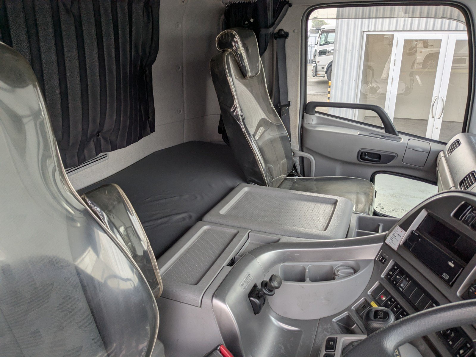 vehicle_image_20260407091149ZryLXorA6g.jpg
