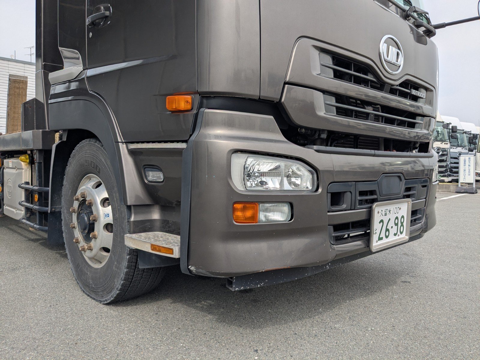 vehicle_image_20260407091149bdxnuHBi9d.jpg