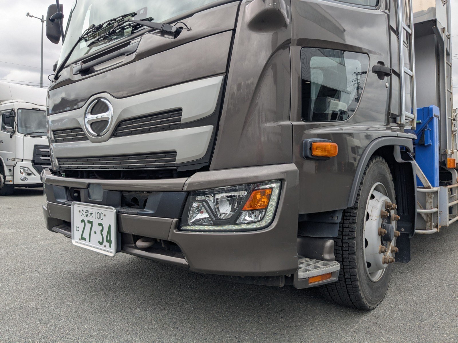 vehicle_image_20260525184114MMrkxsvYId.jpg