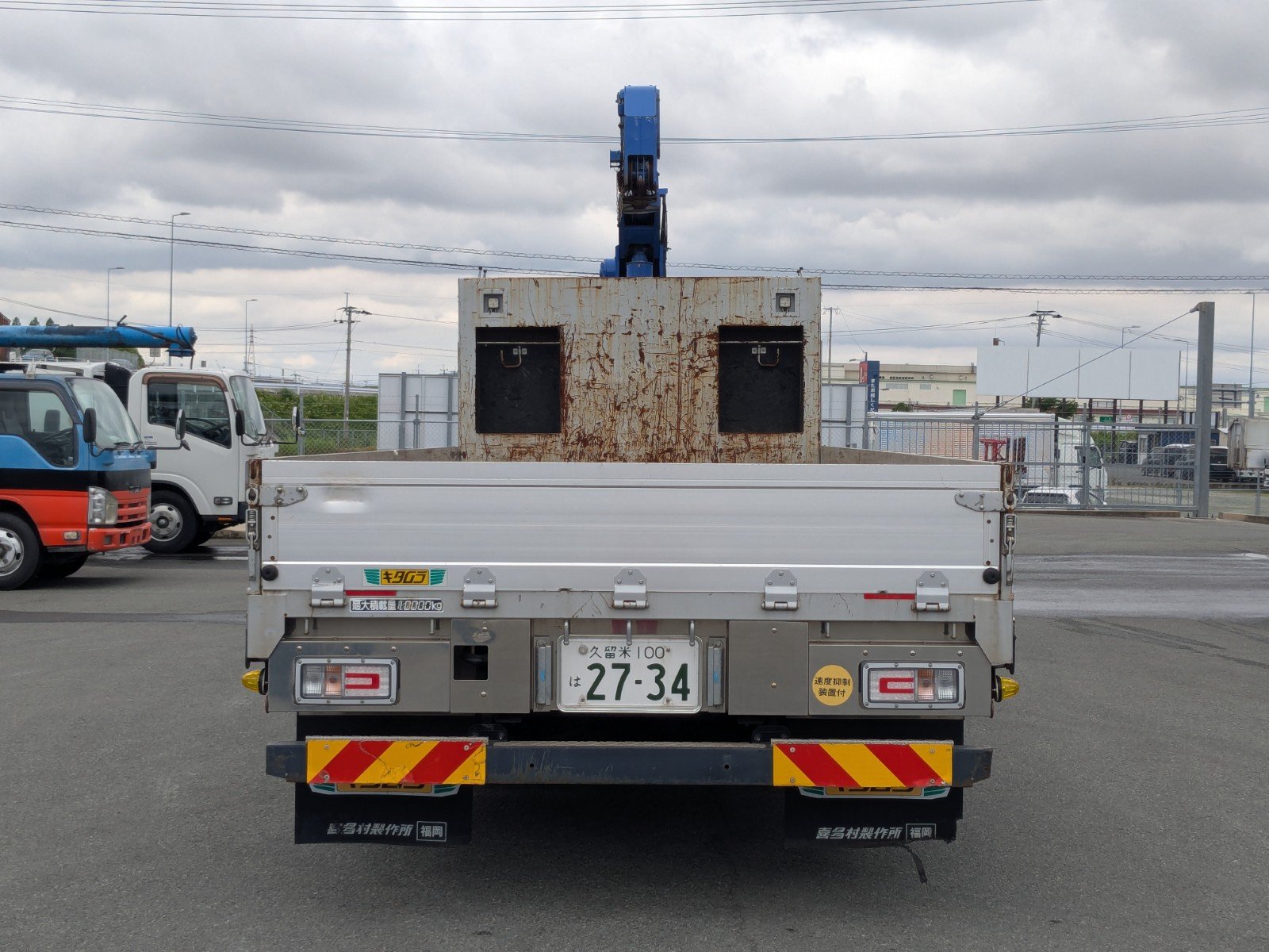 vehicle_image_20260525184114hiZRzWuJMh.jpg