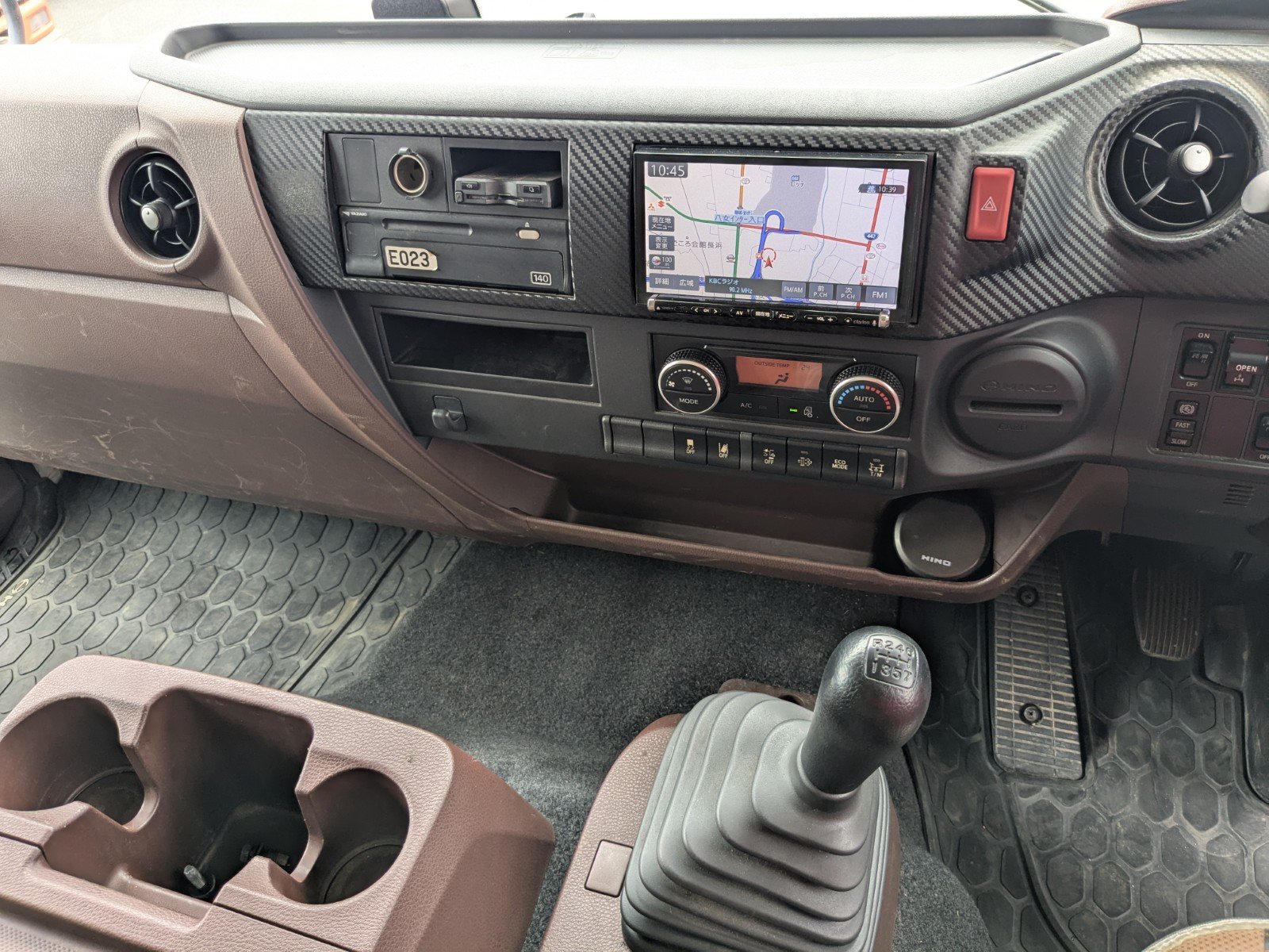 vehicle_image_20260525184114tOS6qW26zx.jpg