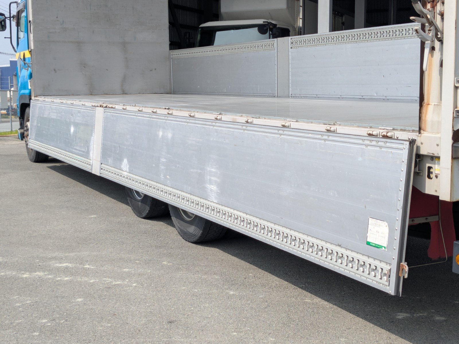 vehicle_image_20260330191909TOL6lNB7Fi.jpg