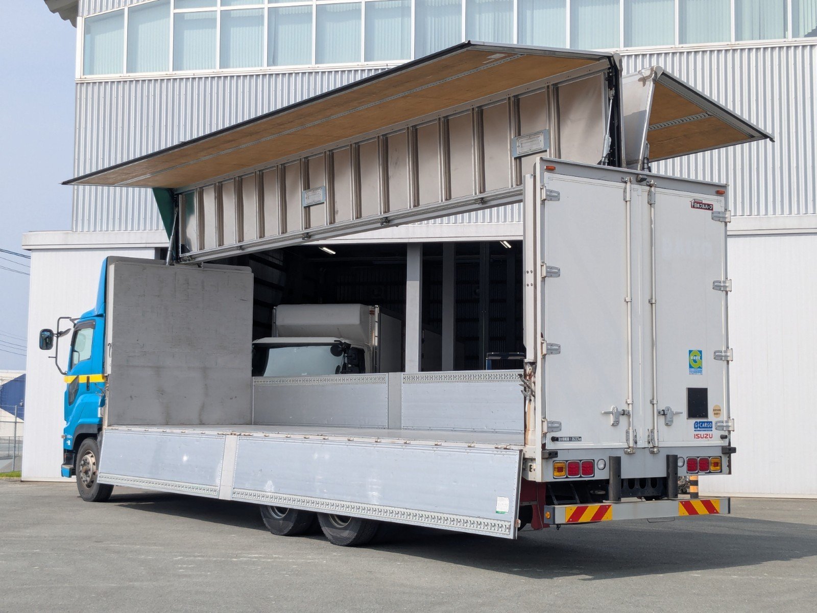 vehicle_image_20260330191909ZRgGYcPYDu.jpg