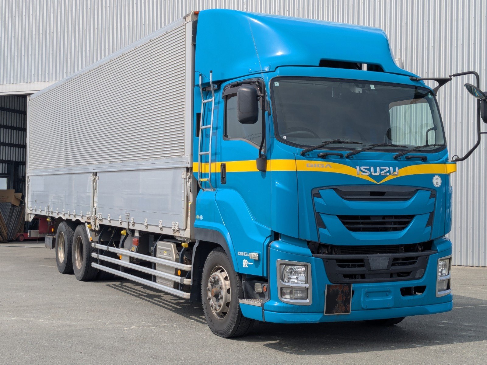 vehicle_image_20260330191909xnUjEGd1rH.jpg