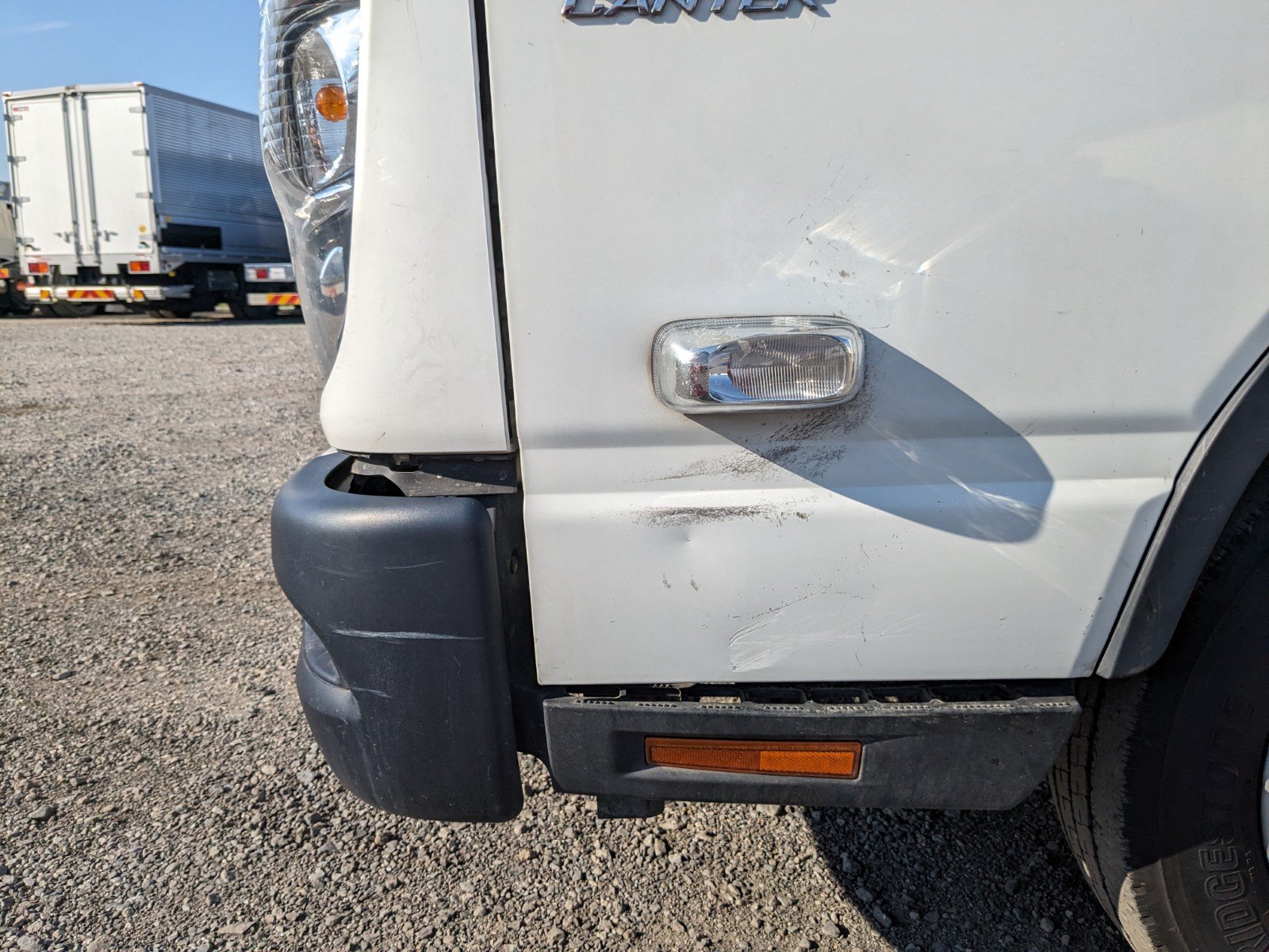 vehicle_image_20260410155043zzGGHODy4L.jpg