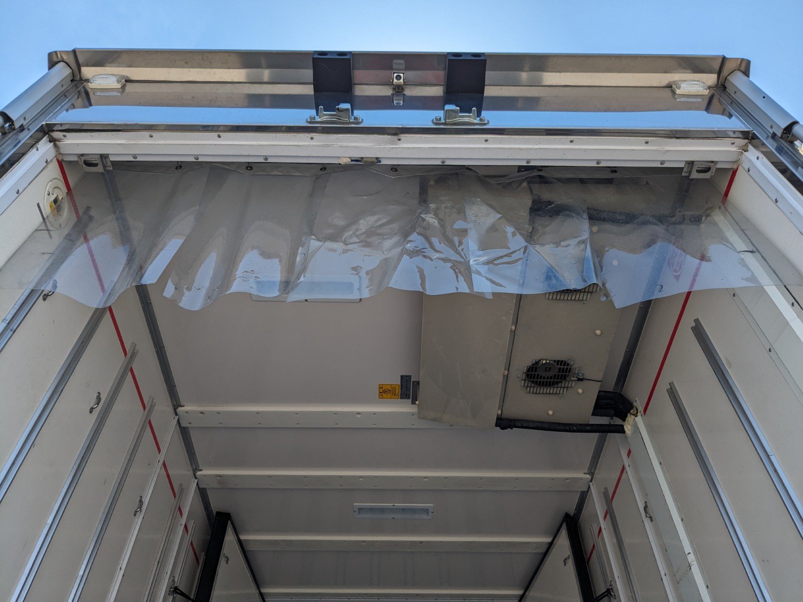 vehicle_image_20260515093039CGLZ9ax08Q.jpg