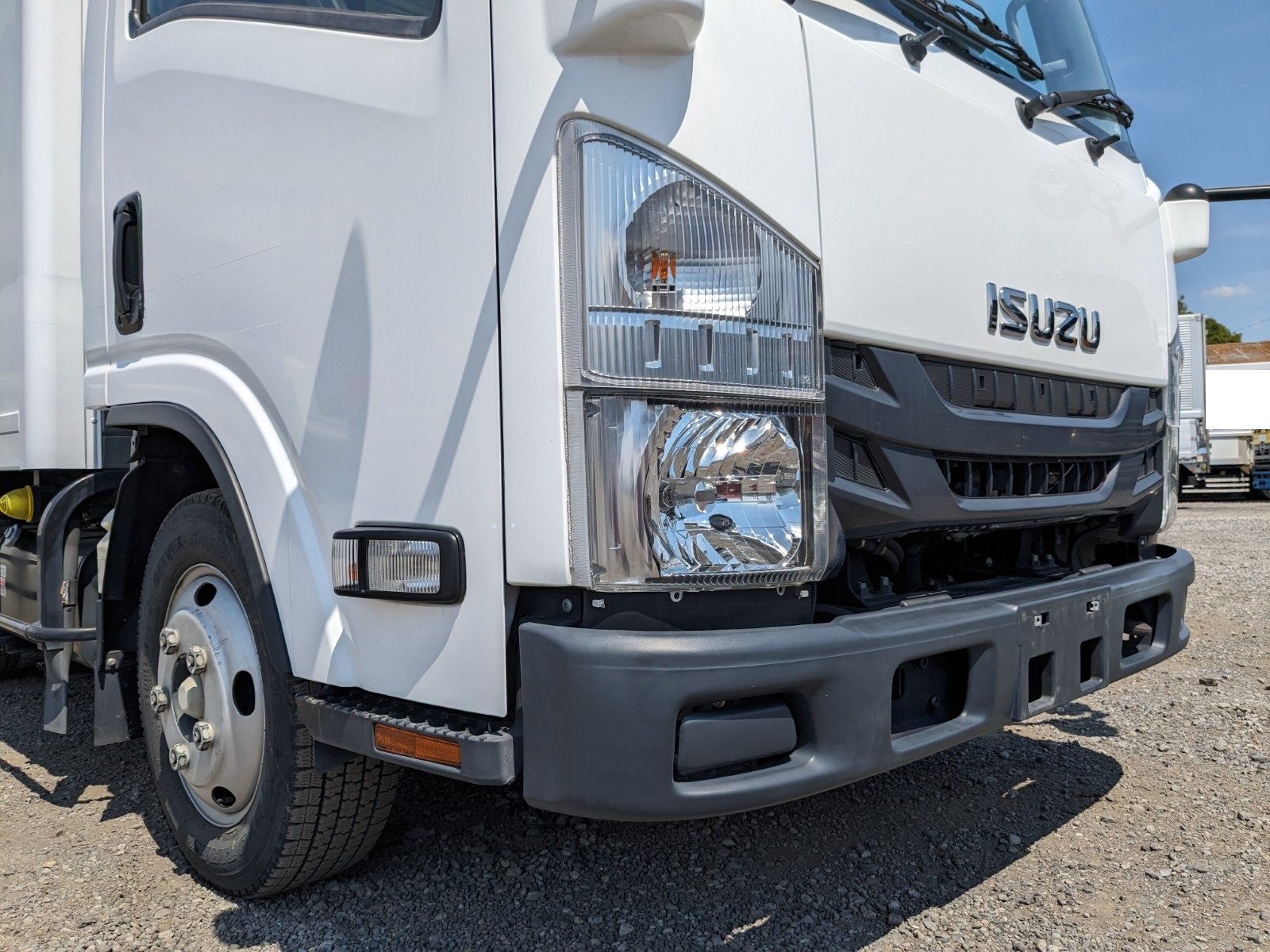 vehicle_image_20260515093039hTEUDBsKlq.jpg