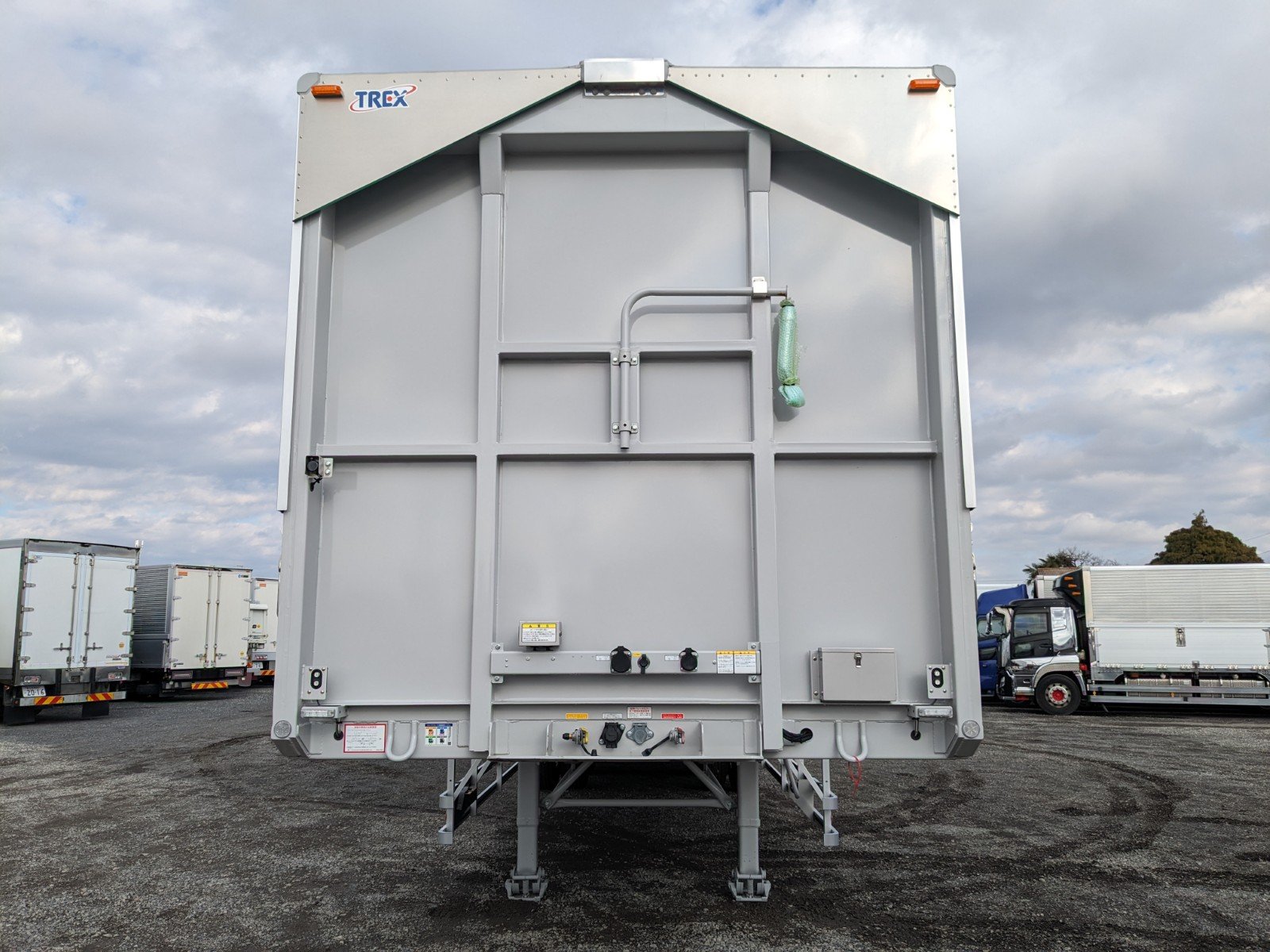 vehicle_image_20260403152531JaOd7U8yp7.jpg