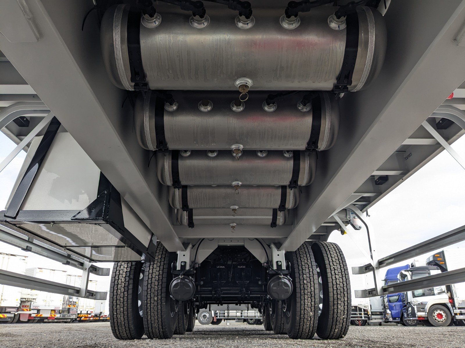 vehicle_image_20260403152531N4UZnztu7C.jpg