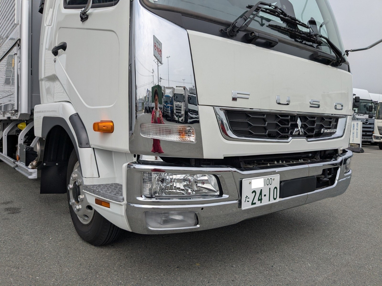 vehicle_image_20260407091726S6EY36hZ9u.jpg