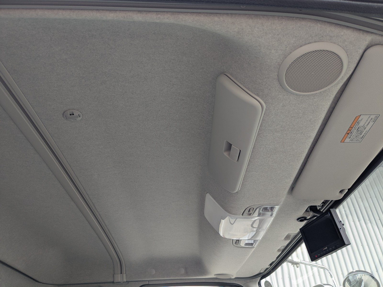 vehicle_image_20260407092325CenO9IQj5g.jpg