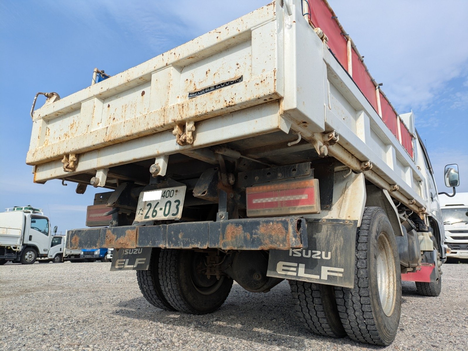 vehicle_image_202605010910505TSXlRrKq9.jpg
