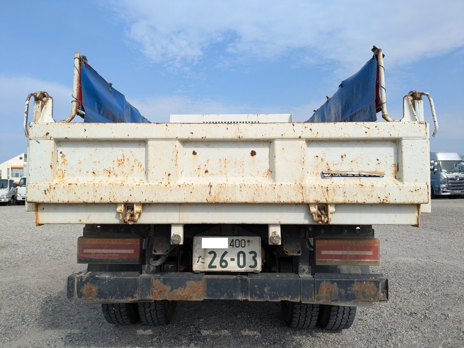 vehicle_image_20260501091050aYUfhx8jAu.jpg