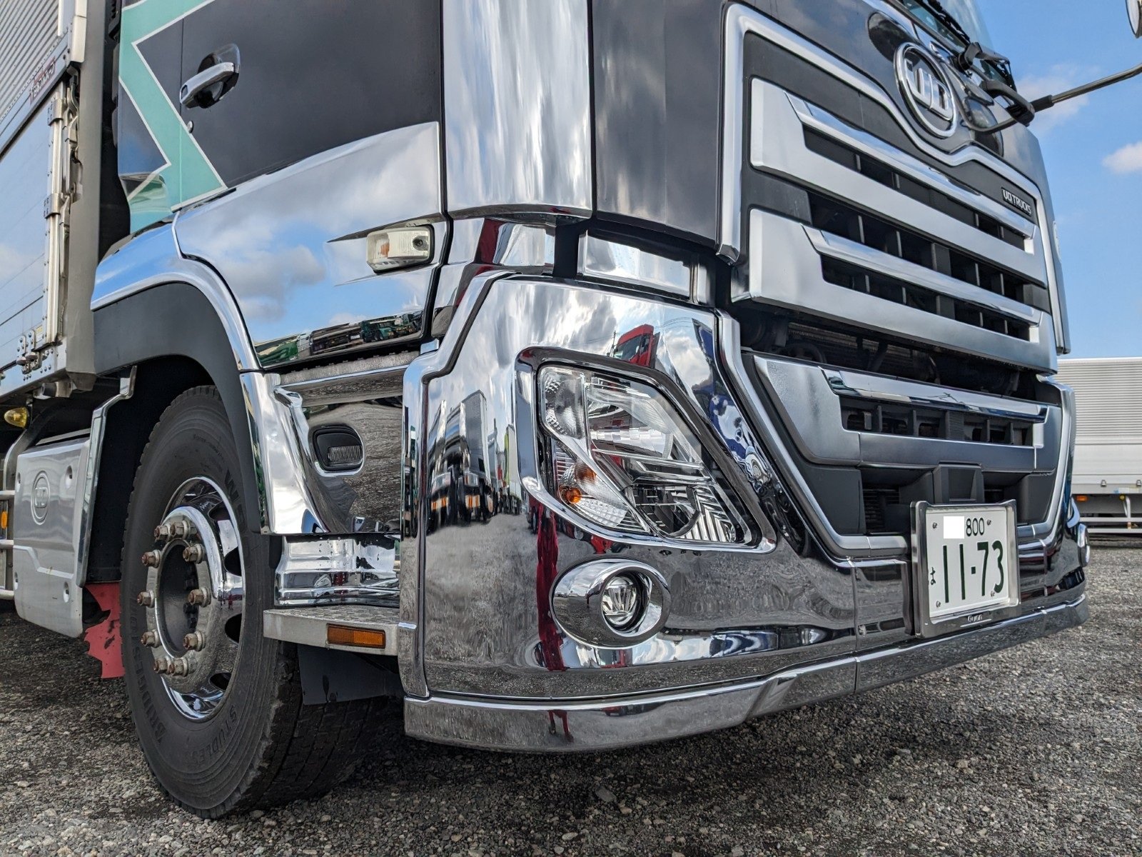 vehicle_image_20260312092425HwGVsDYXJ4.jpg