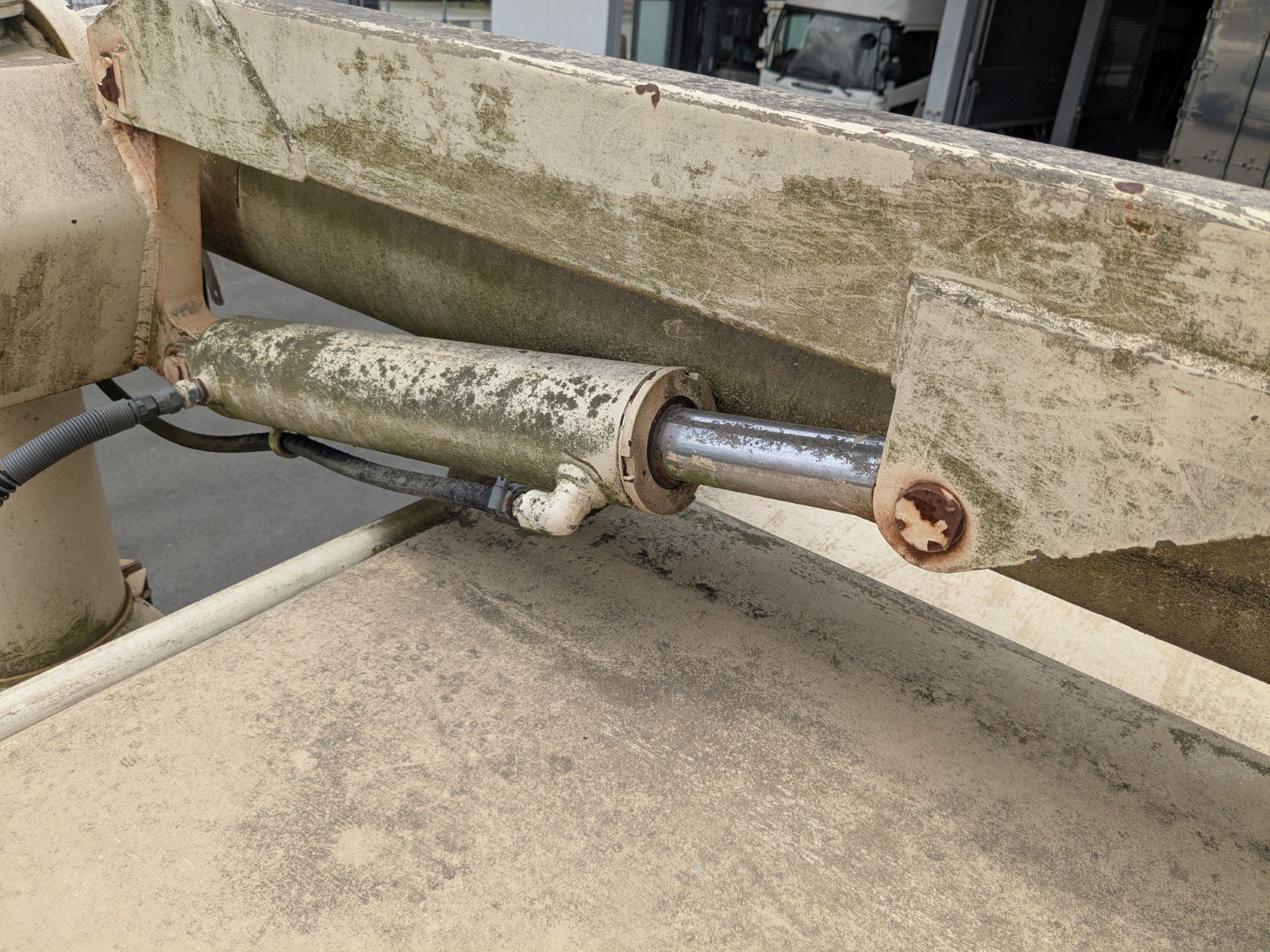 vehicle_image_20260522092023KwiWzWSs6M.jpg