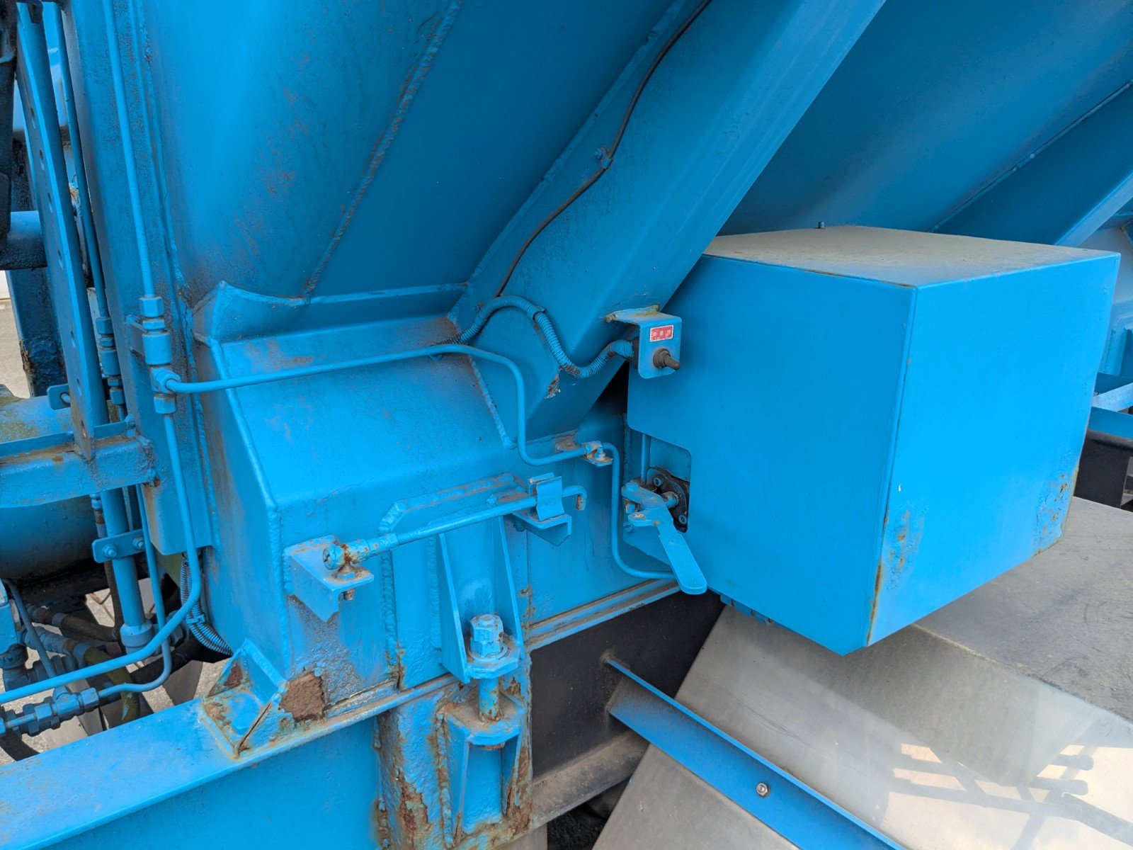 vehicle_image_20260522092023TmeywR1jfI.jpg