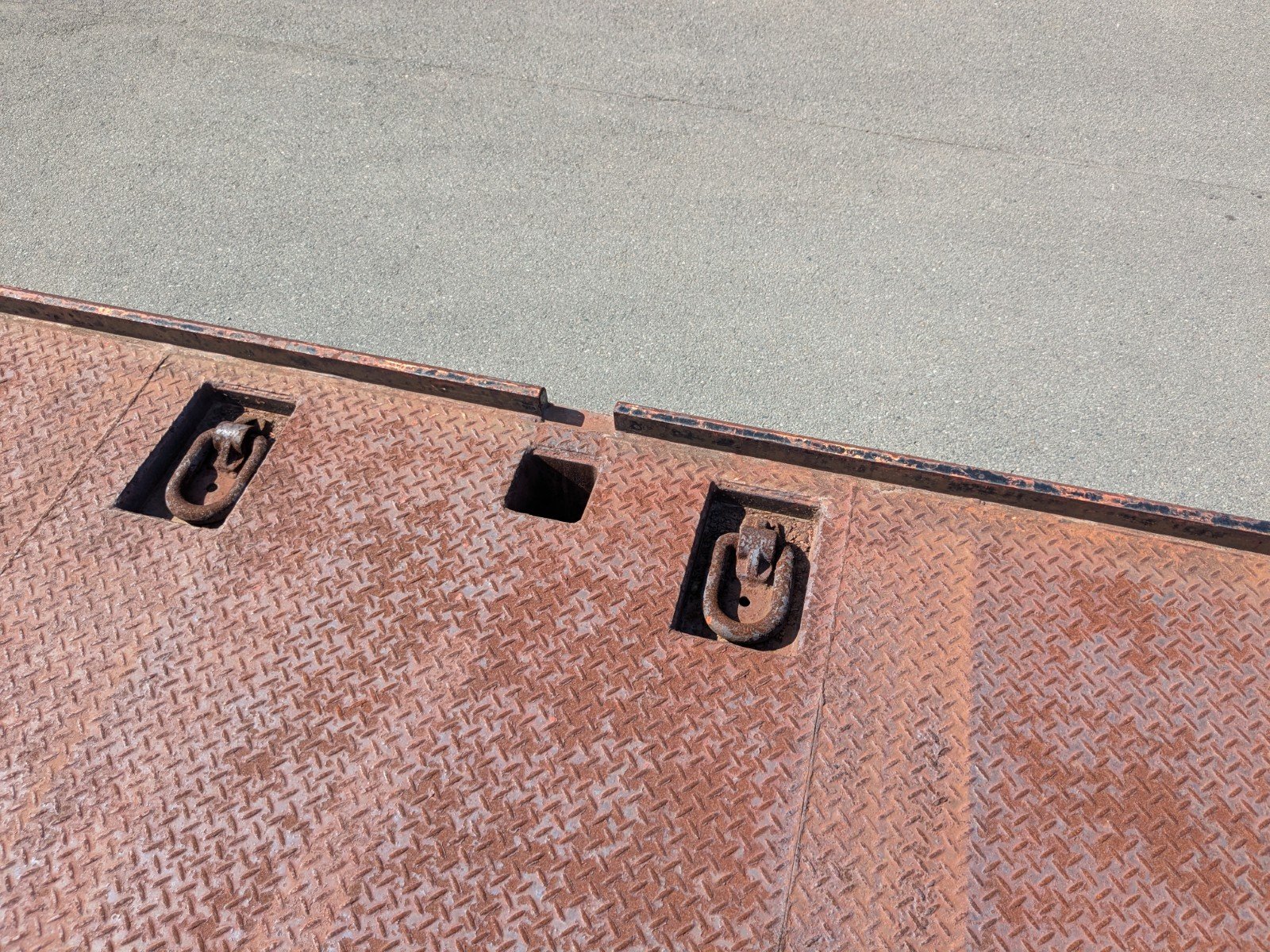 vehicle_image_20260527143250gfze5ZvKcb.jpg