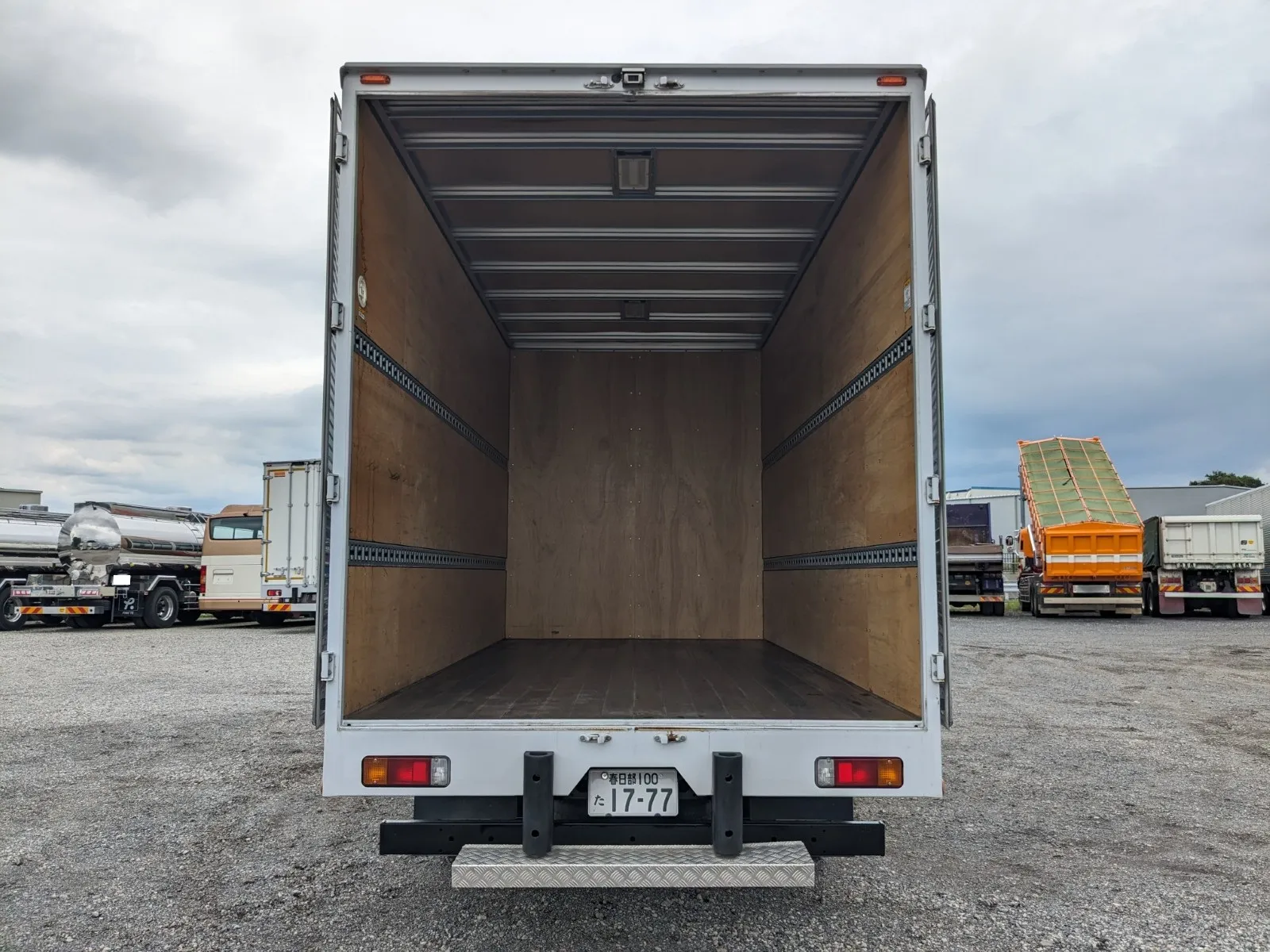 vehicle_image_20260706094600vhJfrd5IhI.webp