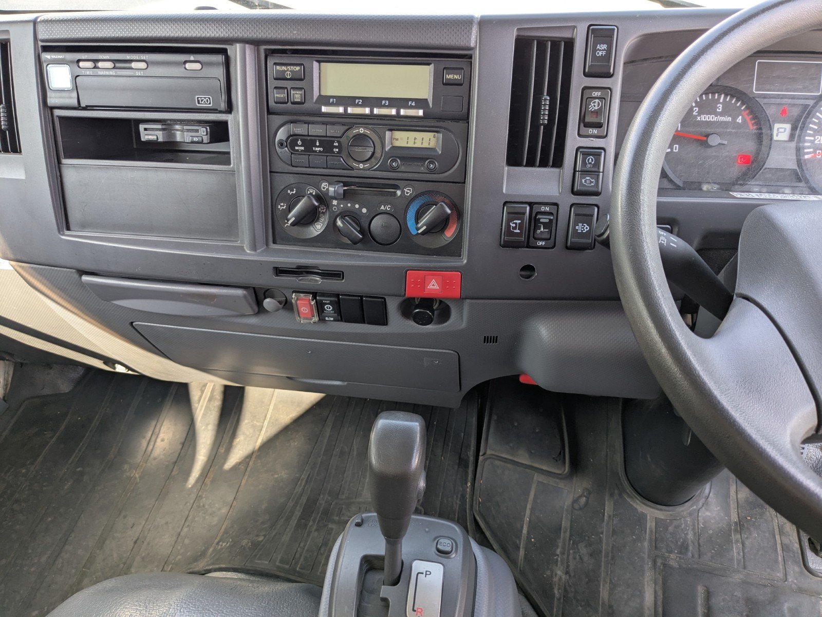 vehicle_image_202605021328150J7BBFOhbK.jpg