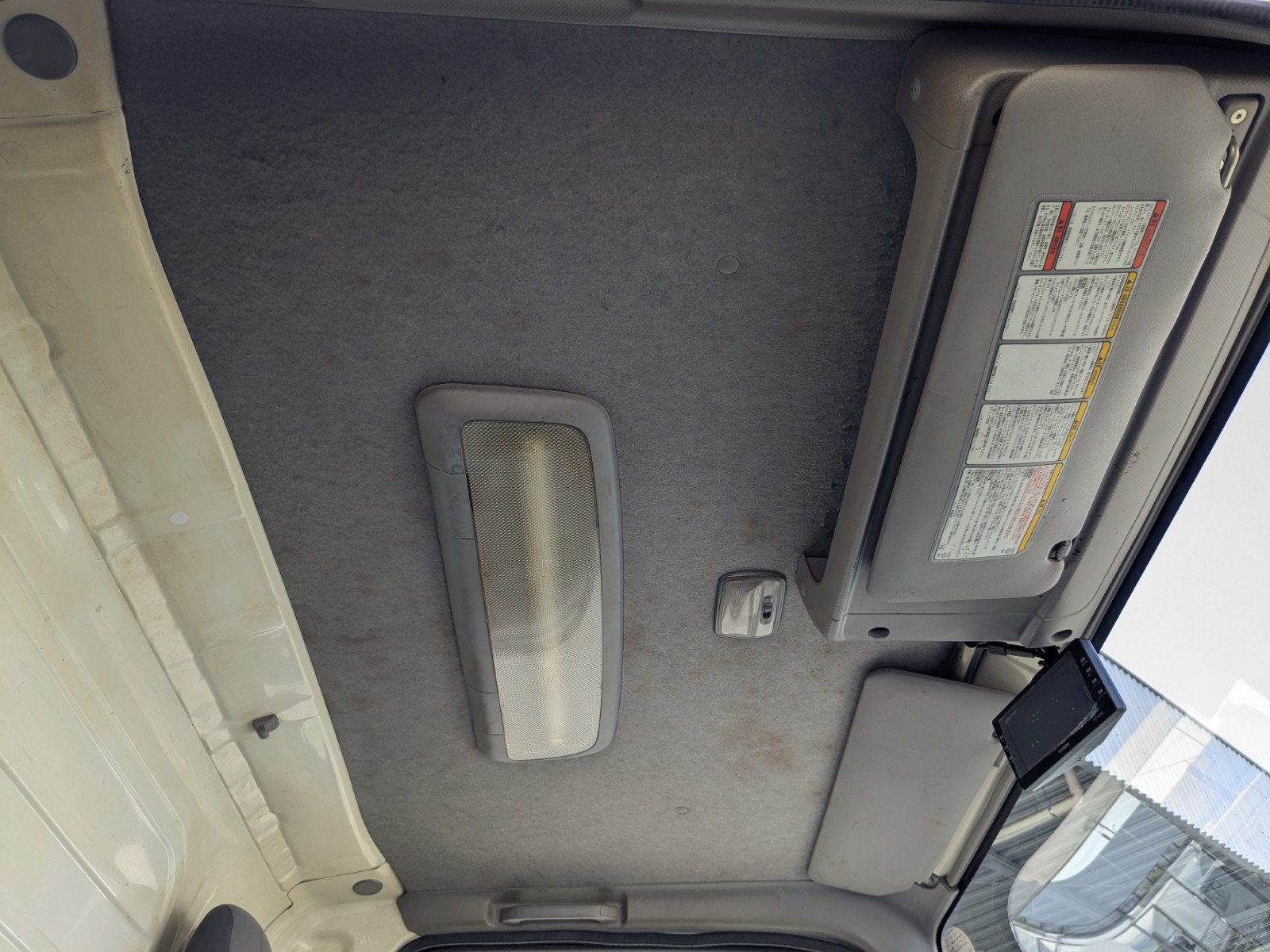 vehicle_image_20260502132815yYM1DH72wP.jpg