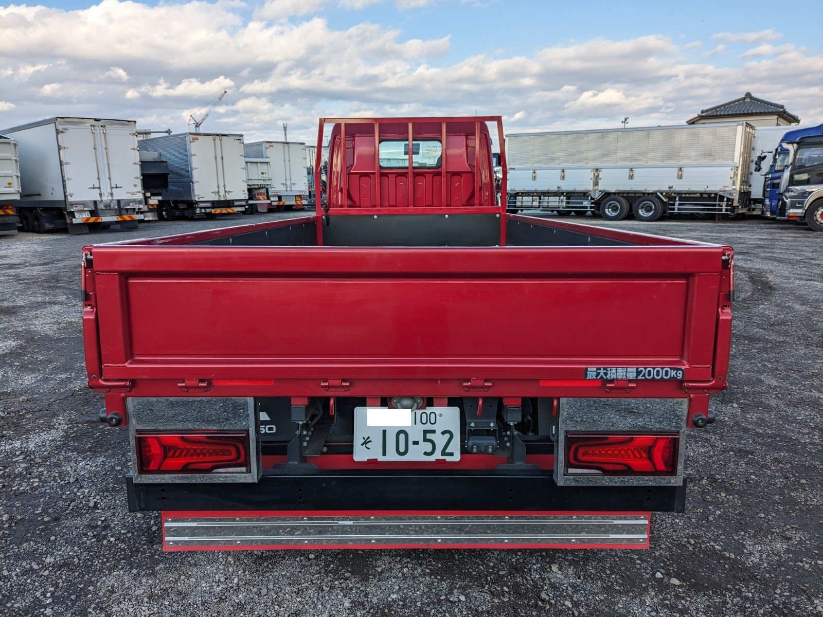 vehicle_image_20260312093114sAZQlDXSej.jpg