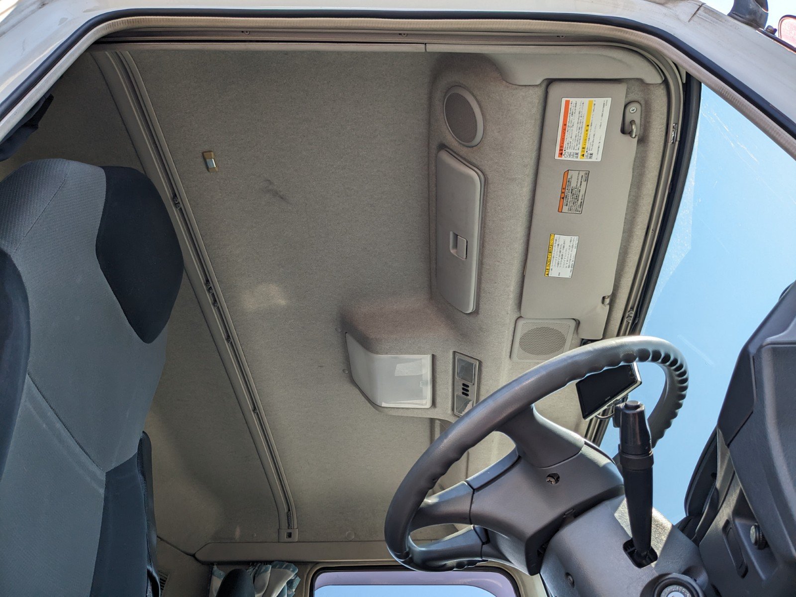 vehicle_image_2026042318055819xm09gXmH.jpg